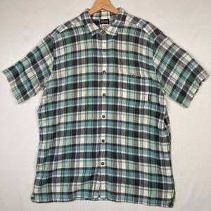 Patagonia Organic Cotton Button Down Short Sleeve Shirt Blue Plaid Size XL